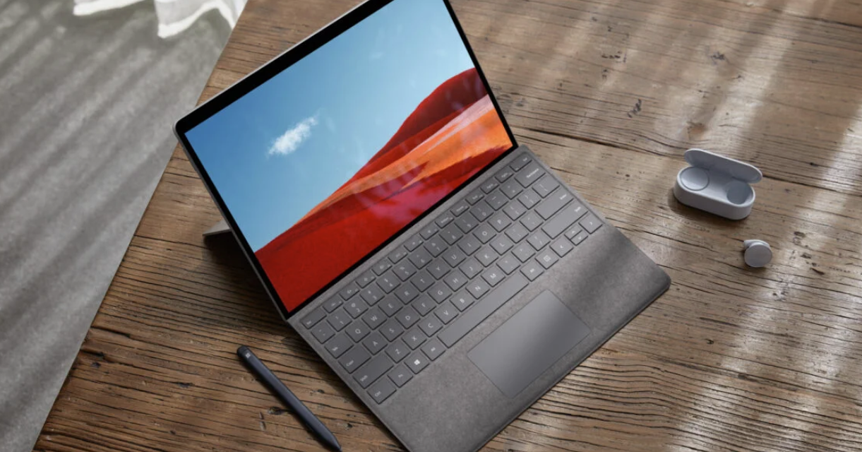 Wyciekły zdjęcia Surface Laptopa 4 i Surface’a Pro 8. Premiera w 2021 r.