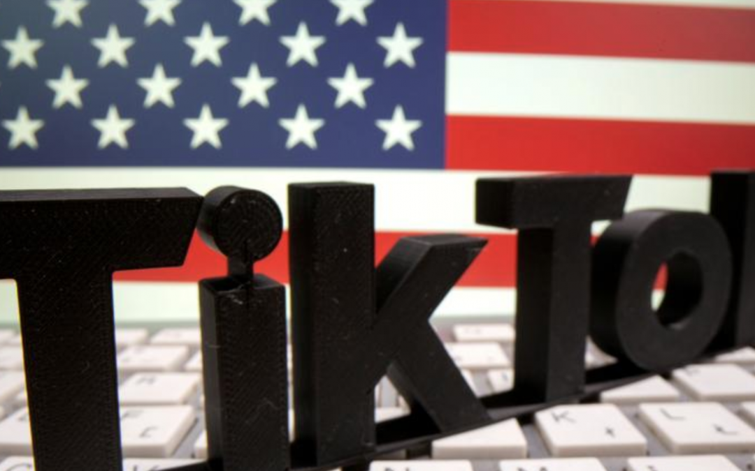 Jedziecie do USA? Zróbcie porządek w social mediach
