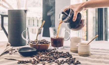 Dobry młynek do kawy – jaki warto kupić?