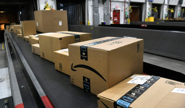 Amazon dostarczył 1,5 mld przesyłek w rekordowym sezonie świątecznym