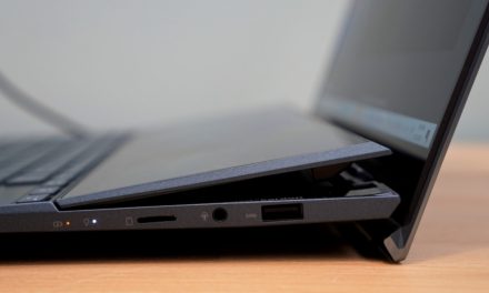 Laptop z dwoma ekranami Asus ZenBook Duo – dobry pomysł?