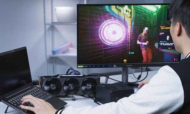 GeForce RTX 3090 podłączony do laptopa!