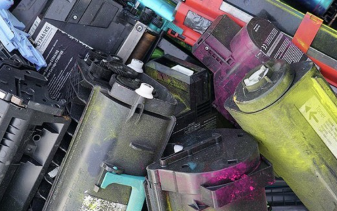 Gdzie wyrzucić toner? Na pewno nie na śmietnik!