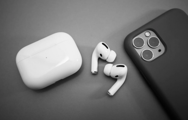 Masz słuchawki AirPods? To uważaj, aby ich nie połknąć