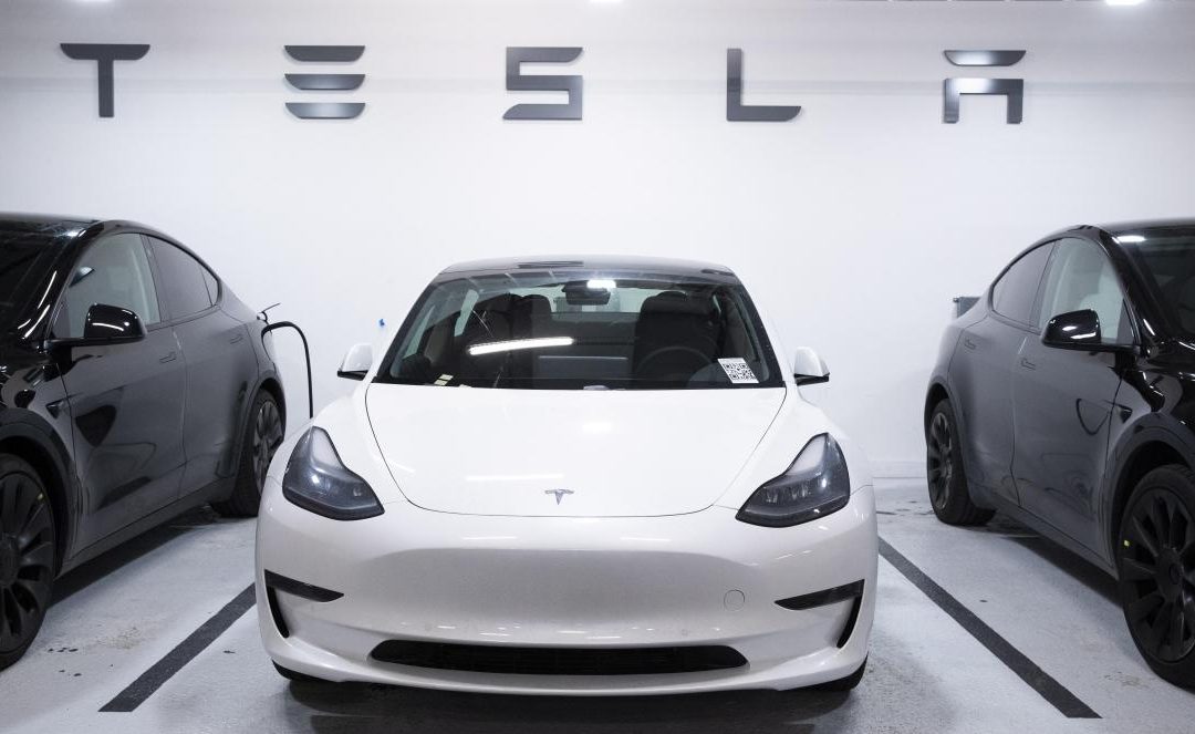 Tesla zarobiła na Bitcoinie więcej niż na sprzedaży samochodów