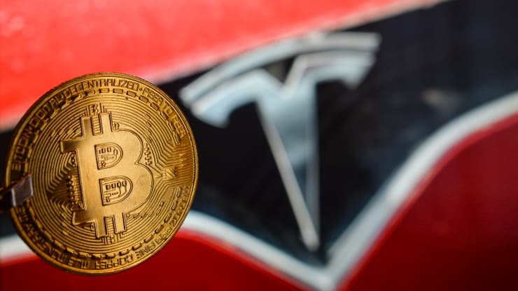 Tesla pozwala już na kupno samochodów za bitcoiny
