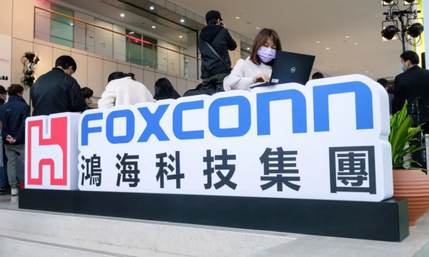 Foxconn: niedobór komponentów potrwa przynajmniej do 2022