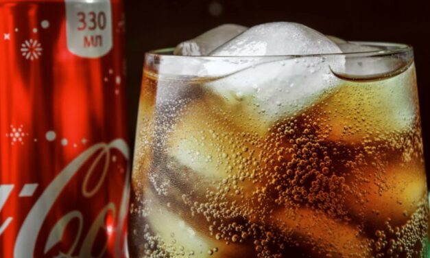 Coca-Cola sprzedaje swój napój w abonamencie w Japonii