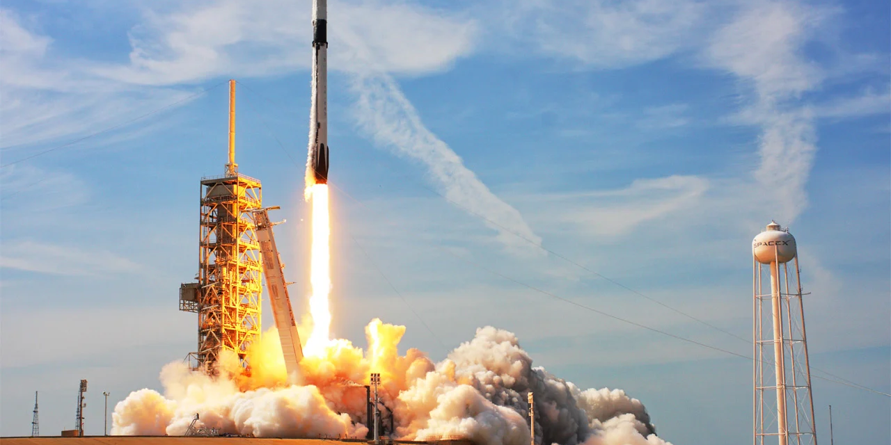 SpaceX przełożyło wystrzelenie kolejnych satelitów Starlink