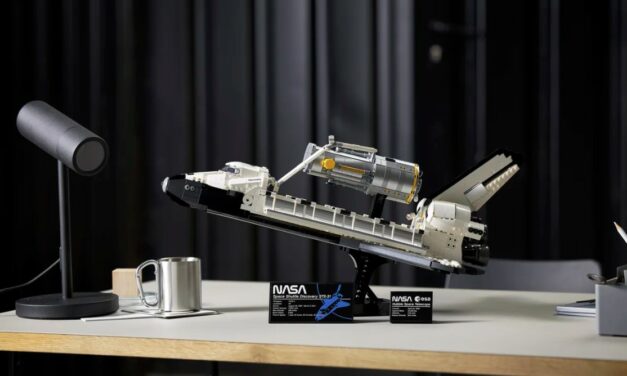LEGO przedstawia najbardziej szczegółowy prom Discovery Space Shuttle