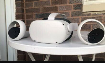 Gogle VR Oculus Quest zaczną wyświetlać reklamy. Podziękuj Facebookowi