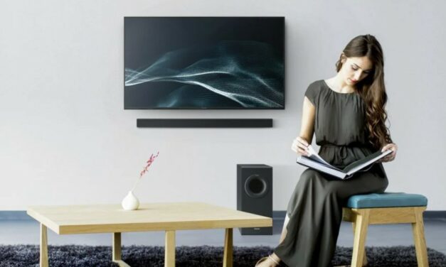 Nowy kompaktowy soundbar Panasonic SC-HTB490