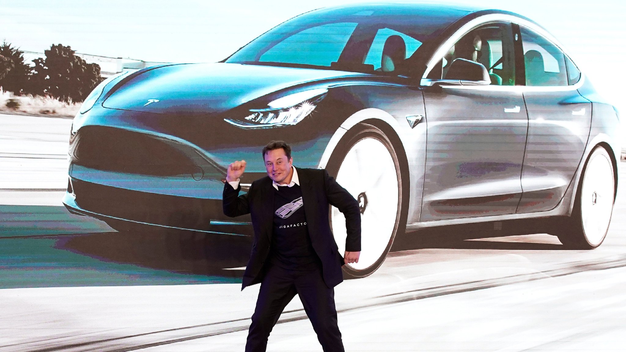 Tesla pokazała regulatorom czyste manipulacje zamiast danych