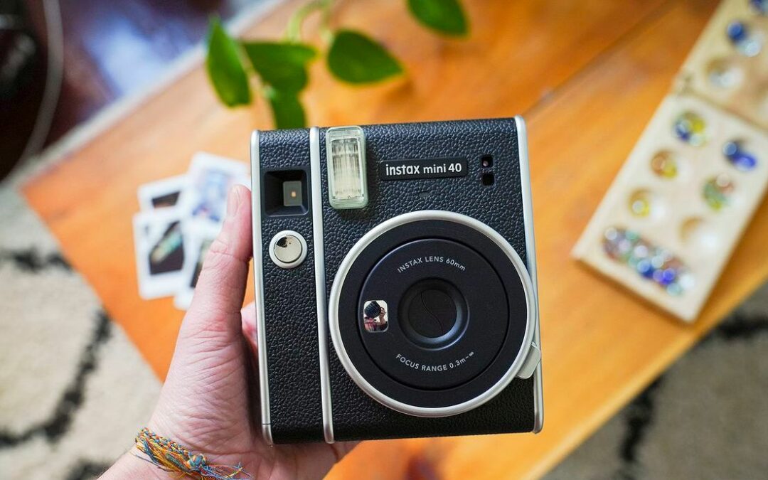Instax Mini 40 – nowy aparat od Fujifilm w stylu vintage