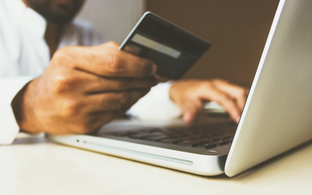 Kup teraz, zapłać później? Ułatwienia online zadłużają internautów