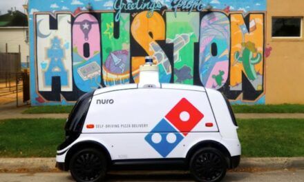 W Domino’s pizzę dostarczy samochód autonomiczny
