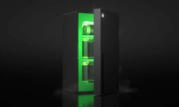 Lodówka Xbox Mini Fridge trafi do sklepów w wakacje