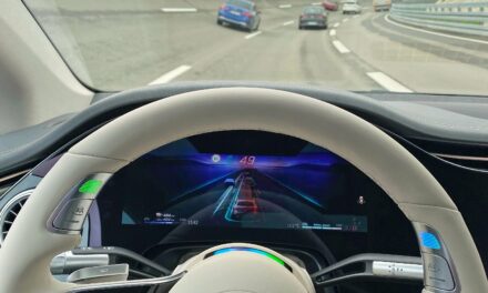 Mercedes prezentuje Drive Pilot – autopilota 3 poziomu SAE
