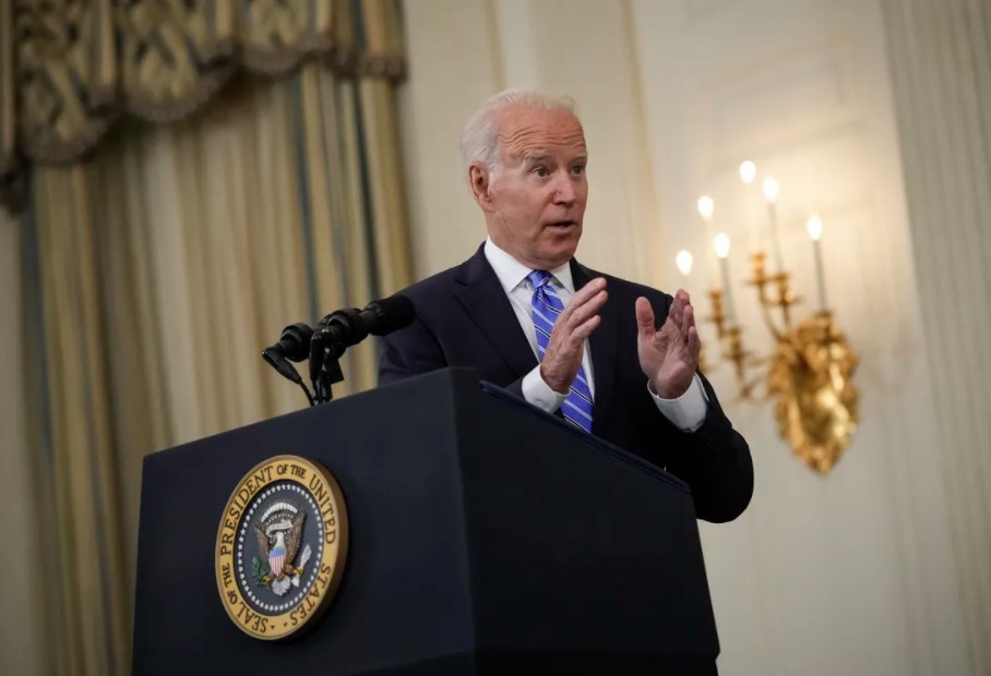 Joe Biden: Facebook “nie zabija ludzi”, ale dezinformacje są szkodliwe