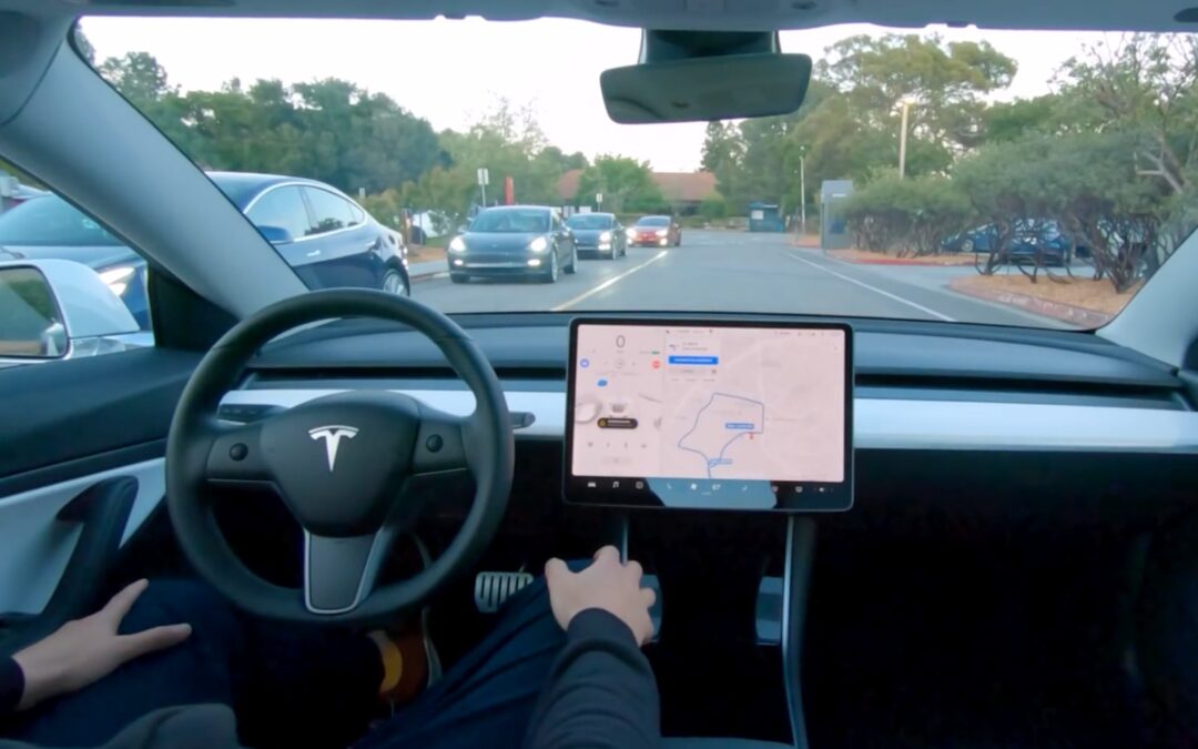 Full Self Driving 9 Tesli nareszcie trafiło do pierwszych kierowców