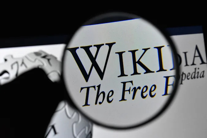 Wikipedia została zalana swastykami przez pomysłowego trolla