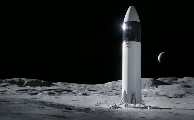 SpaceX musi wstrzymać prace nad lądownikiem księżycowym