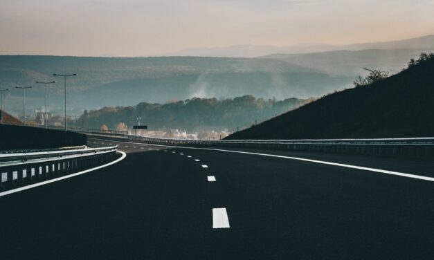 Asfalt redukujący smog? Powstanie pierwsza droga w Polsce