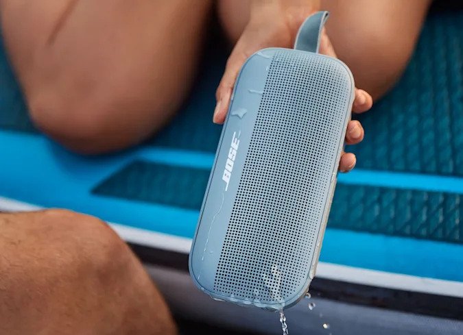 Bose prezentuje pływający głośnik SoundLink Flex