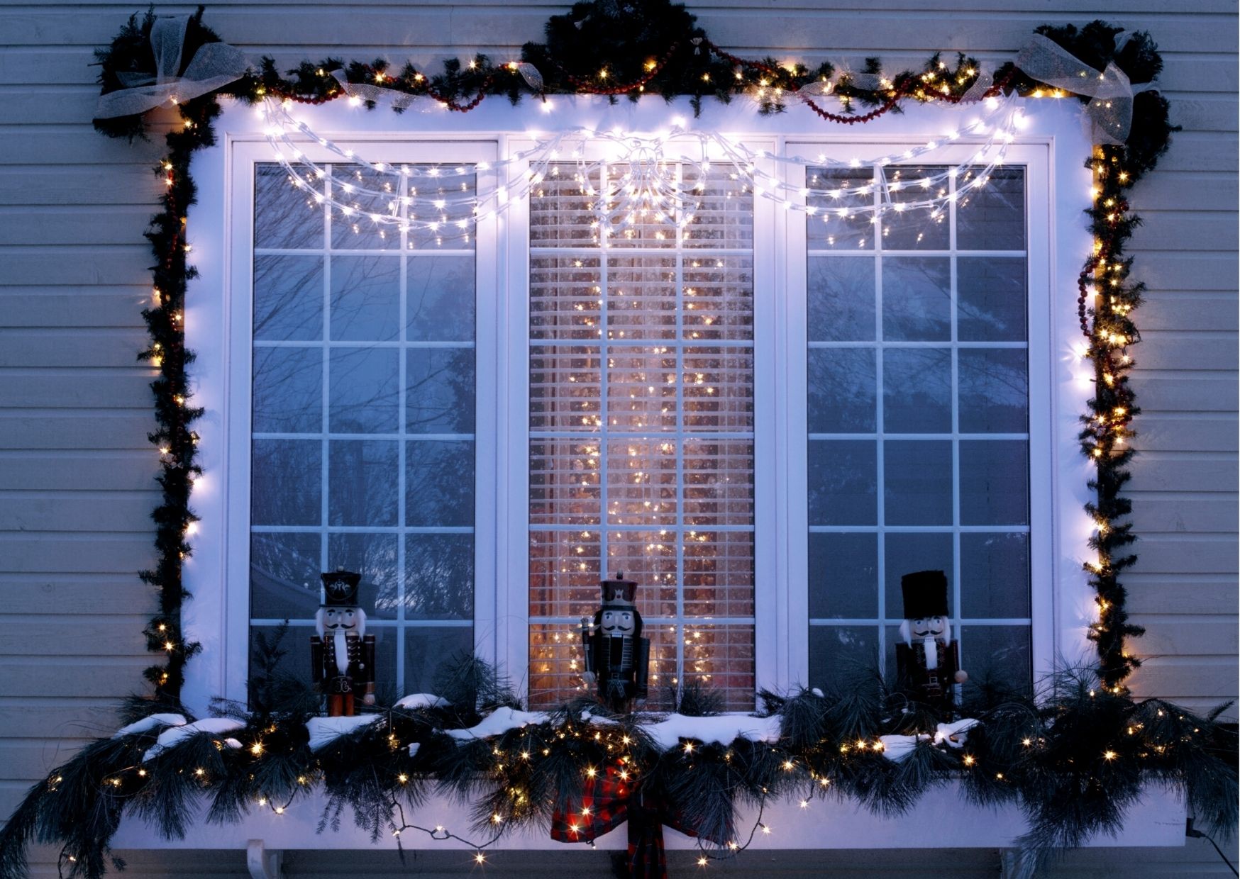 Oświetlenie świąteczne zewnętrzne