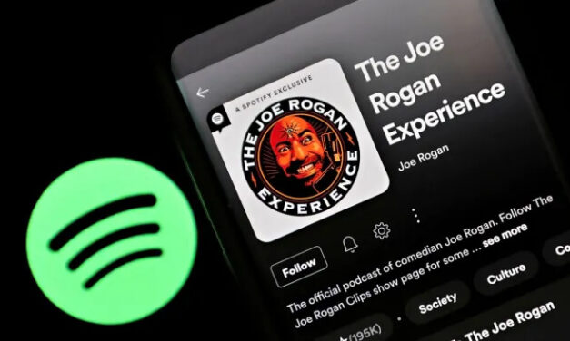 Joe Rogan odejdzie ze Spotify? Konkurencja oferuje 100 mln dolarów