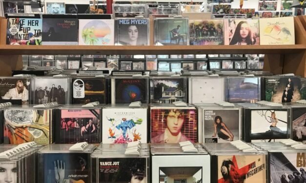 Płyty CD z muzyką z pierwszym wzrostem sprzedaży od 17 lat!