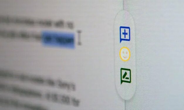 Google Docs wprowadzają reakcje emoji