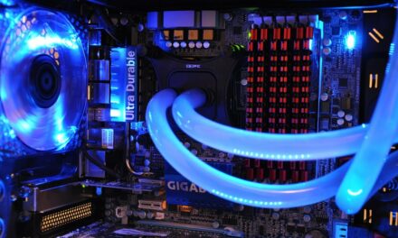 Używane podzespoły komputerowe – które warto kupić?