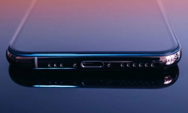 Apple wykorzysta port USB-C w iPhonie 15?