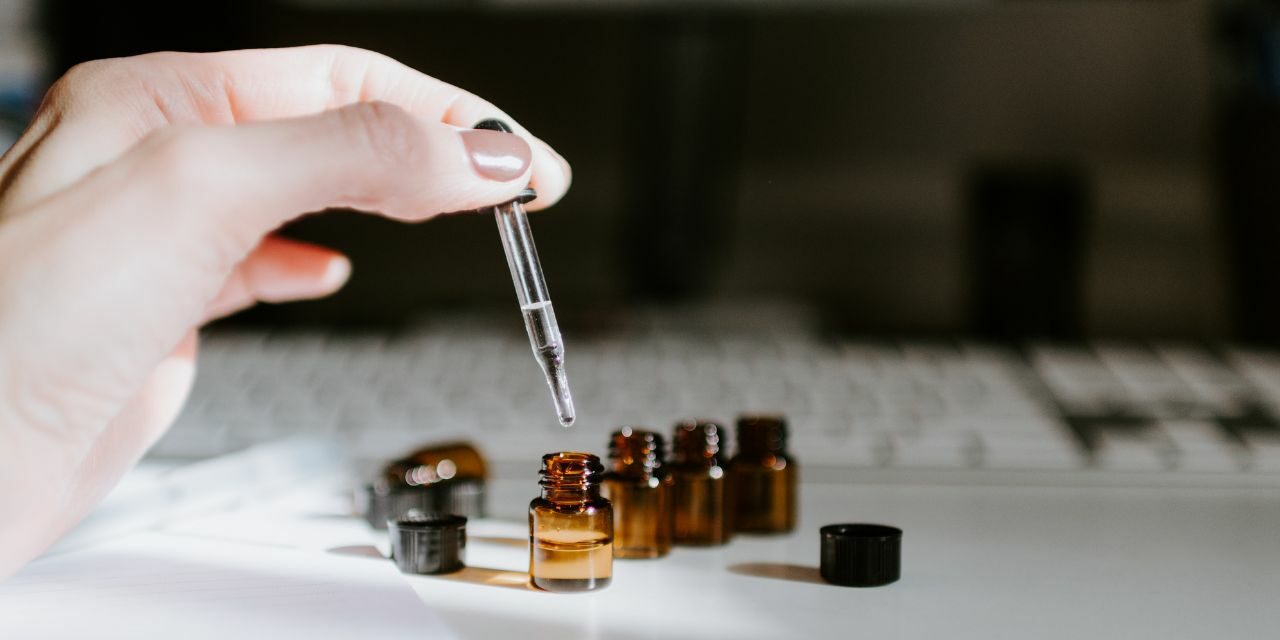 Najlepsze olejki eteryczne do dyfuzora zapachowego – jakie wybrać?