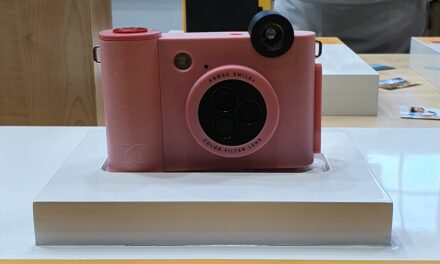 Kodak Smile+ – nowy aparat natychmiastowy z kartą pamięci