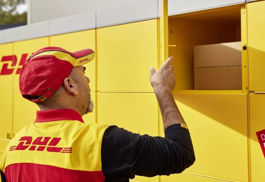 DHL zapowiada własne automaty paczkowe w Polsce