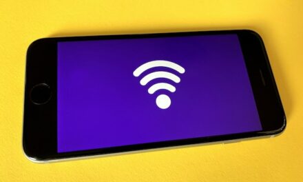 Jak wzmocnić sygnał Wi-Fi? Najlepsze rozwiązania