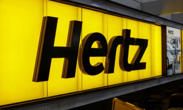 Hertz sprzedaje swoje elektryczne samochody. Są za drogie