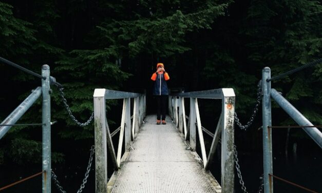 Jak przygotować się na dżdżystą i zimną jesień i zimę?