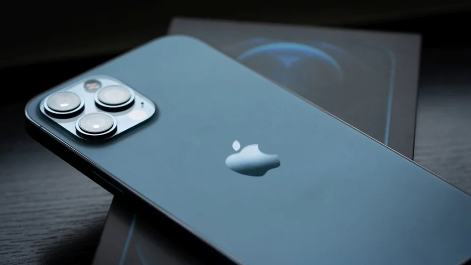 Apple ułatwi naprawę iPhone’ów. W dodatku dość mocno