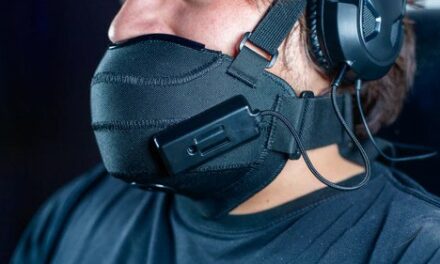 Tego jeszcze nie grali. Metadox Ombra to gamingowy kaganiec