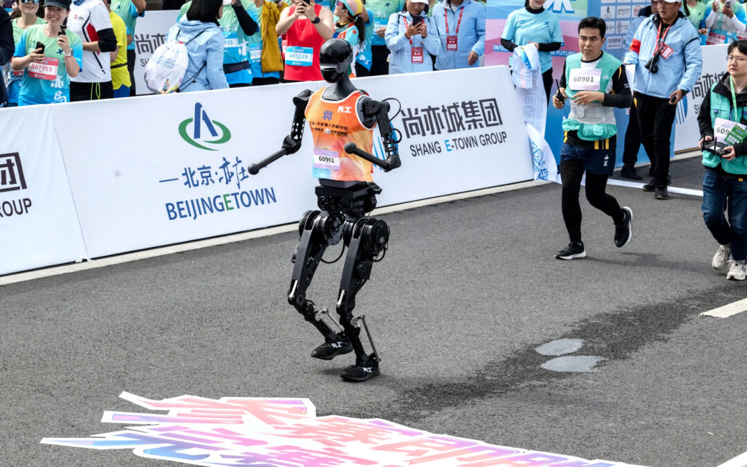 Roboty vs ludzie – kto wygrał półmaraton?