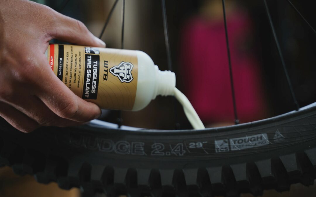 Tubeless – co to jest system bezdętkowy w rowerze?