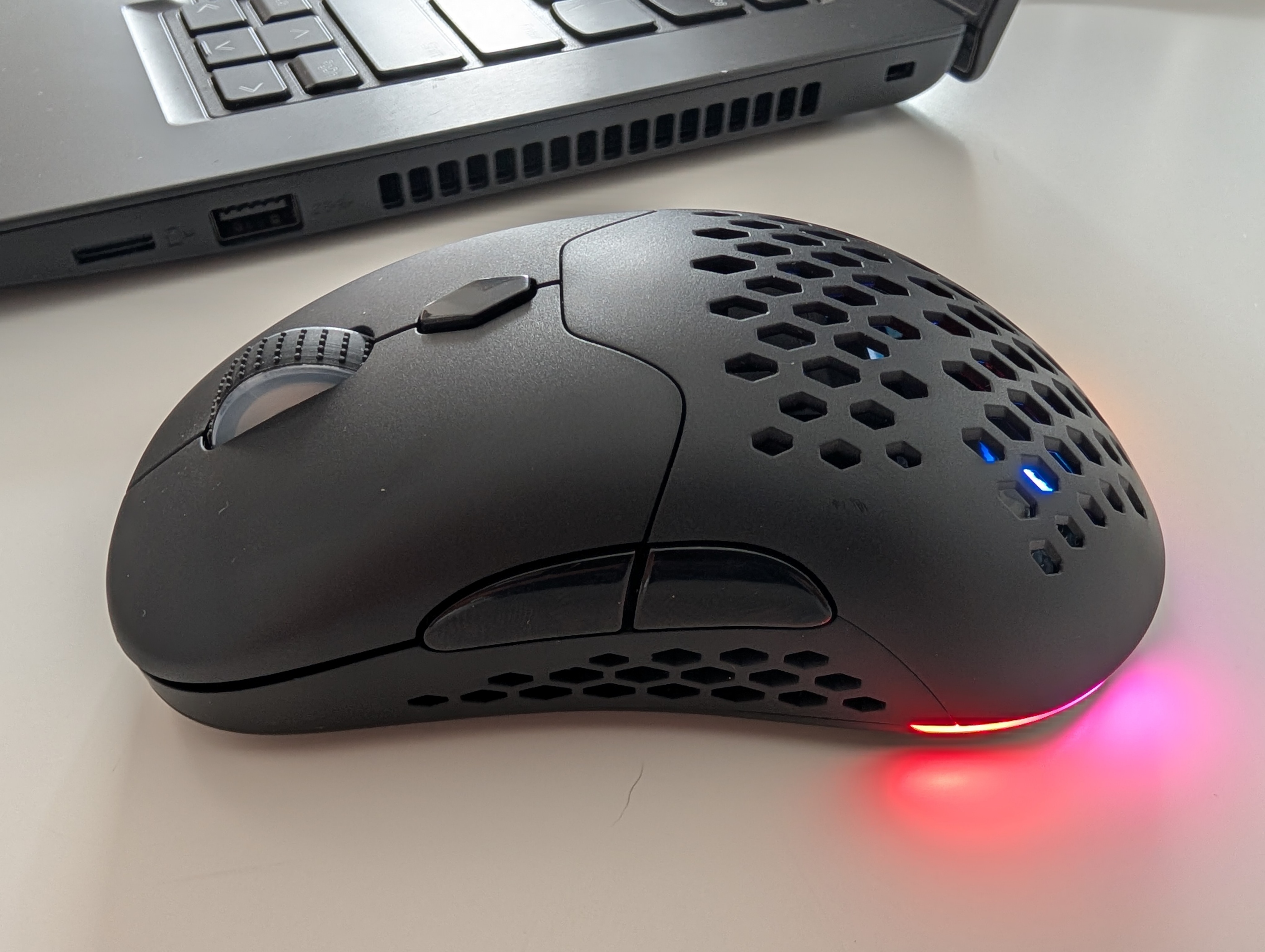 Havit MS963WB – modularna mysz gamingowa