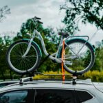 Jak przewozić rower autem? Ranking bagażników dachowych i na hak