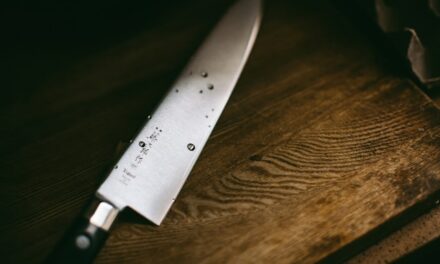 Jak dbać o noże kuchenne? Kilka prostych kroków