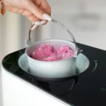 Domowe lody w 30 minut – maszynki do lodów, które warto mieć latem