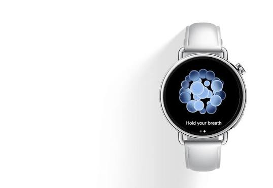 Smartwatch do 1000 zł – najlepsze modele
