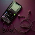 Bezstratny format audio – co to jest? Czy warto go włączyć?
